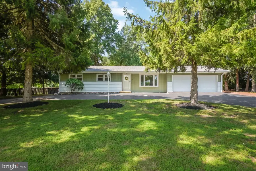195 Lawrenceville Pennington Rd, Lawrenceville, NJ 08648 - #2