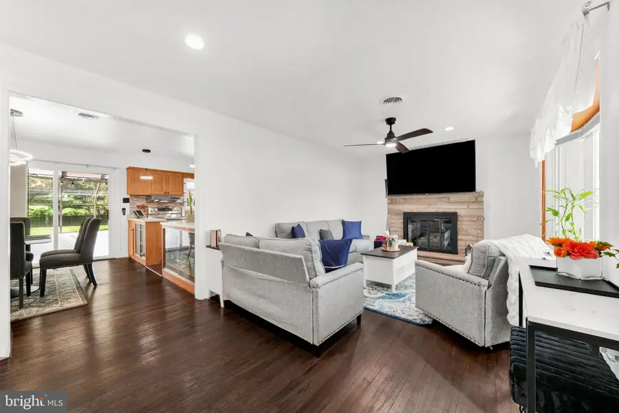 195 Lawrenceville Pennington Rd, Lawrenceville, NJ 08648 - #3