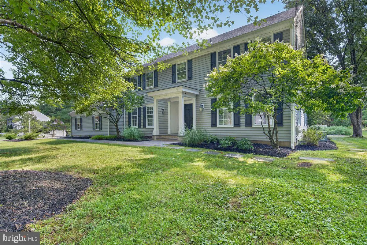 3 Blue Spruce Dr, Pennington, NJ 08534 - #1
