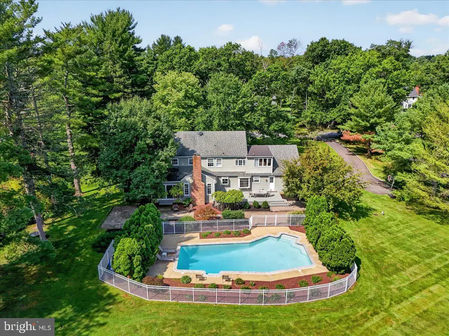 3 Blue Spruce Dr, Pennington, NJ 08534 - #3