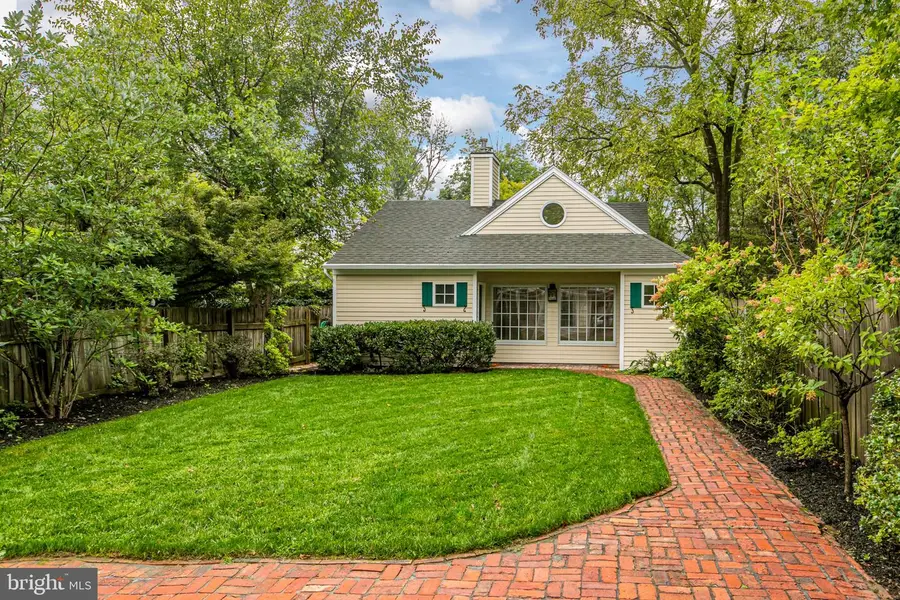 16 W Delaware Ave, Pennington, NJ 08534 - #3