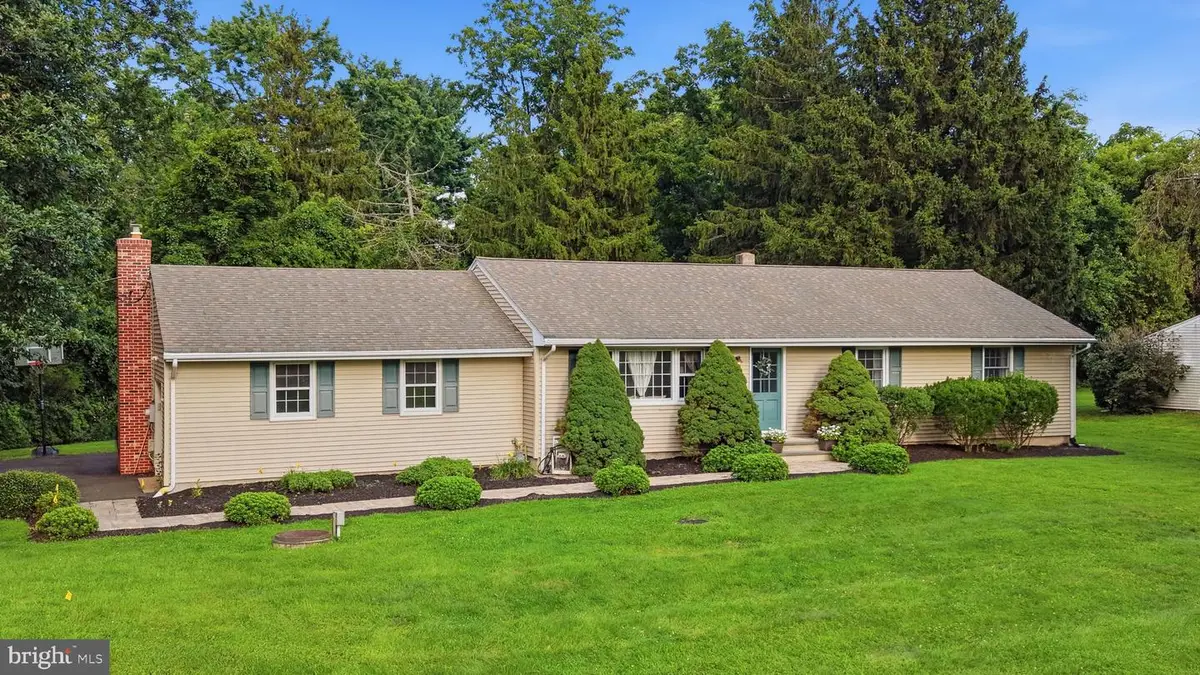 7 Morningside Dr, Pennington, NJ 08534 - #1