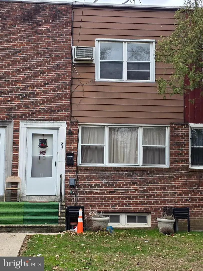 37 Bruce Park Dr, Trenton, NJ 08618 - #1