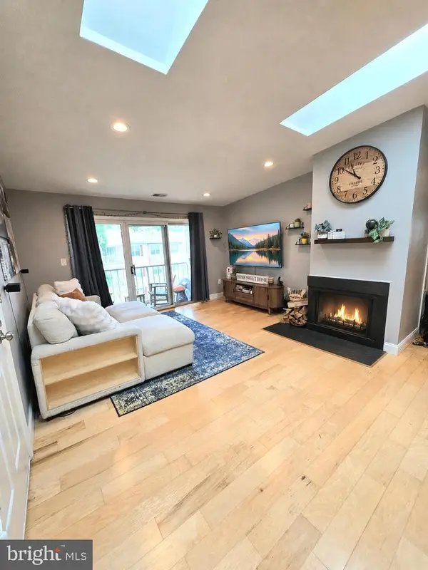 31 Hemlock Ct, HAMILTON, NJ 08619