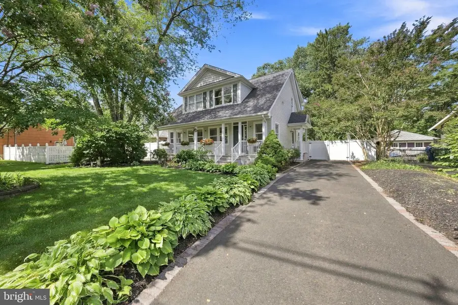 218 Maxwell Ave., East Windsor, NJ 08520 - #2
