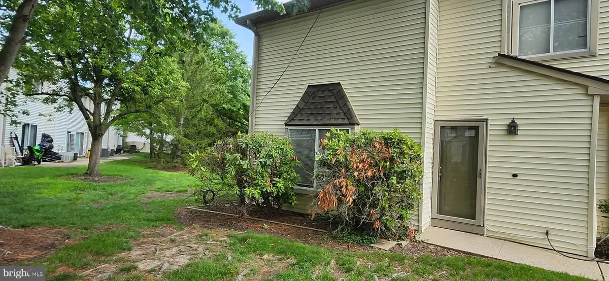 82 Chatham Ct, East Windsor, NJ 08520 - #1