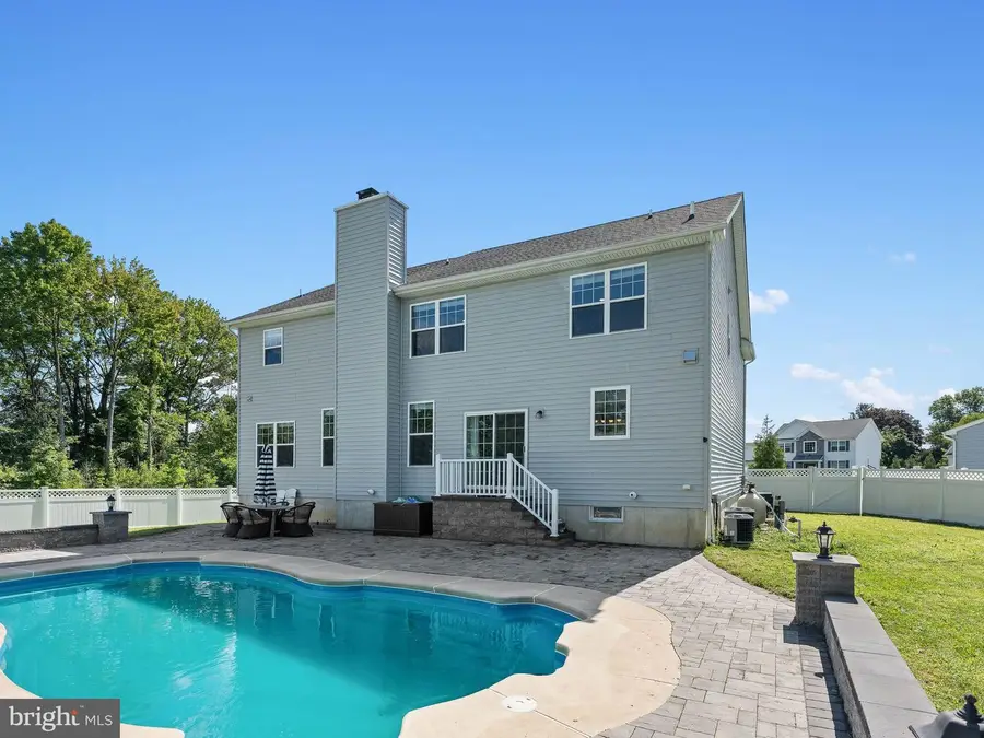 6 Gabriella Ct, Hamilton, NJ 08690 - #2