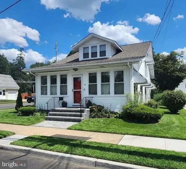 84 Maple Shade W, HAMILTON, NJ 08610