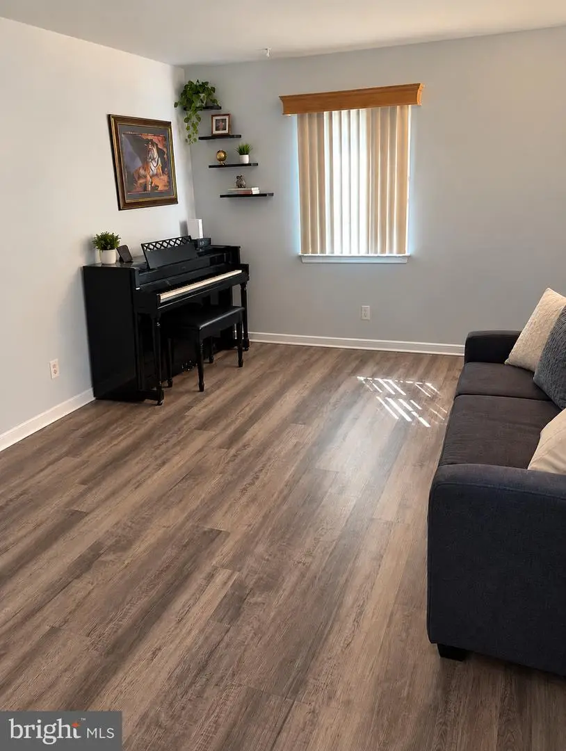9 Plaza Ct, Ewing, NJ 08628 - #2