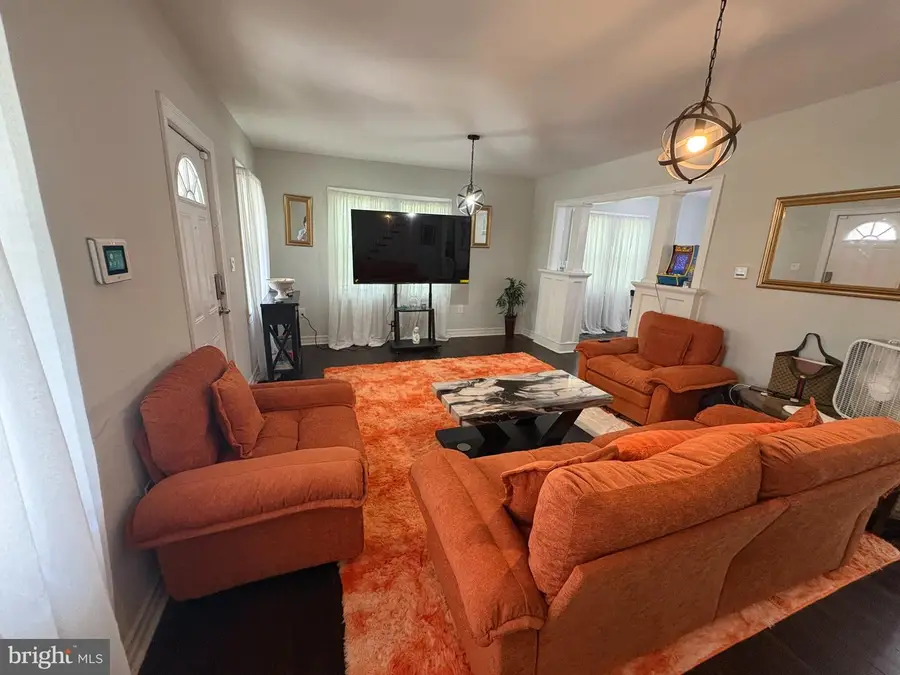 2711 Quakerbridge Rd, Trenton, NJ 08619 - #2