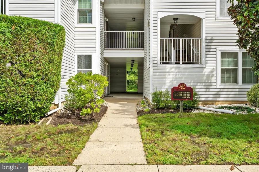 411 Walden Cir, Robbinsville, NJ 08691 - #3