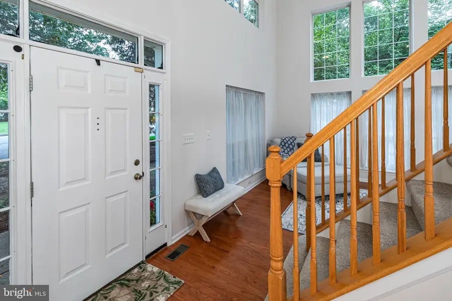 1 Howe Ct, Pennington, NJ 08534 - #2