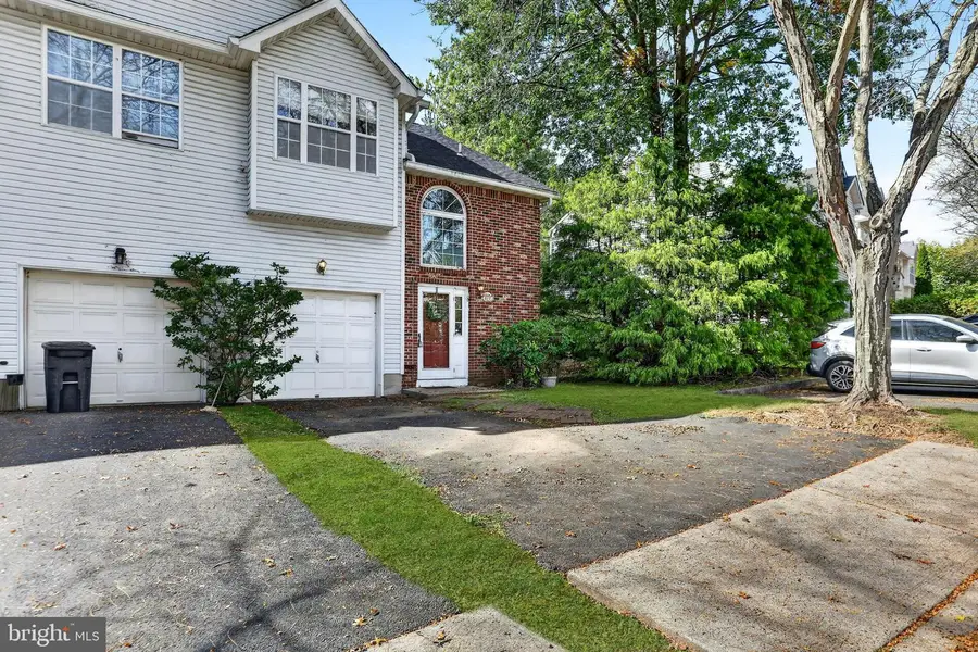 817 Lily Ln, Ewing, NJ 08628 - #2
