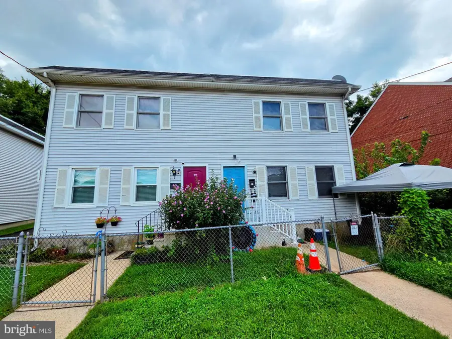 55 Summer St #d, Trenton, NJ 08618 - #2