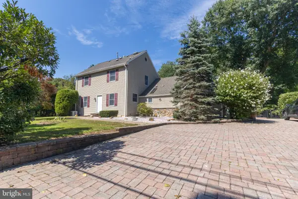 1784 Old Trenton Rd, WEST WINDSOR, NJ 08550