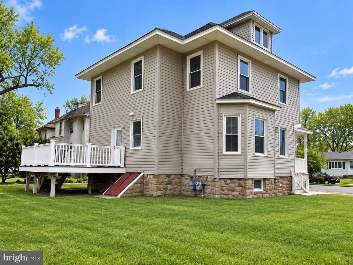 115 Waverly Pl, Hamilton, NJ 08609 - #1