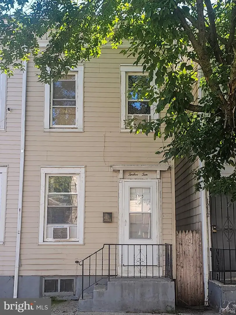 1210 Anderson St, Trenton, NJ 08611 - #1