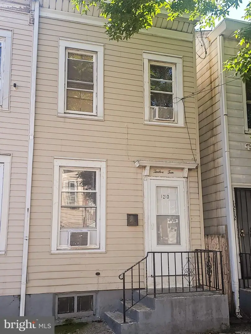1210 Anderson St, Trenton, NJ 08611 - #3