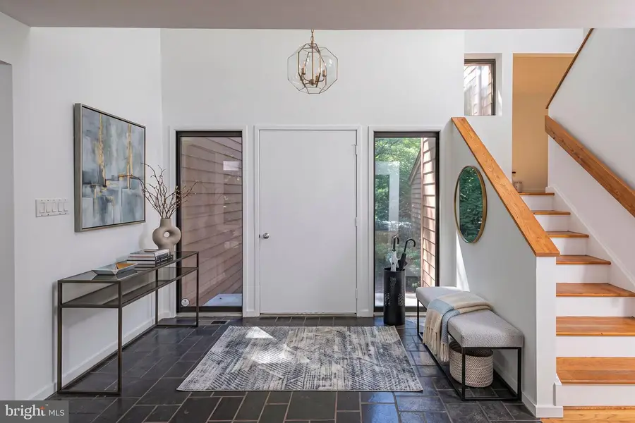 201 Wendover Dr, Princeton, NJ 08540 - #3
