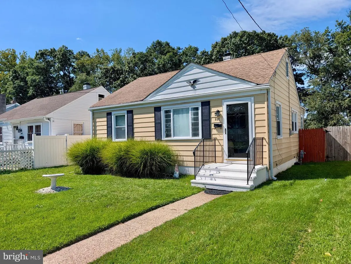 257 Ruth Ave, Hamilton, NJ 08610 - #1