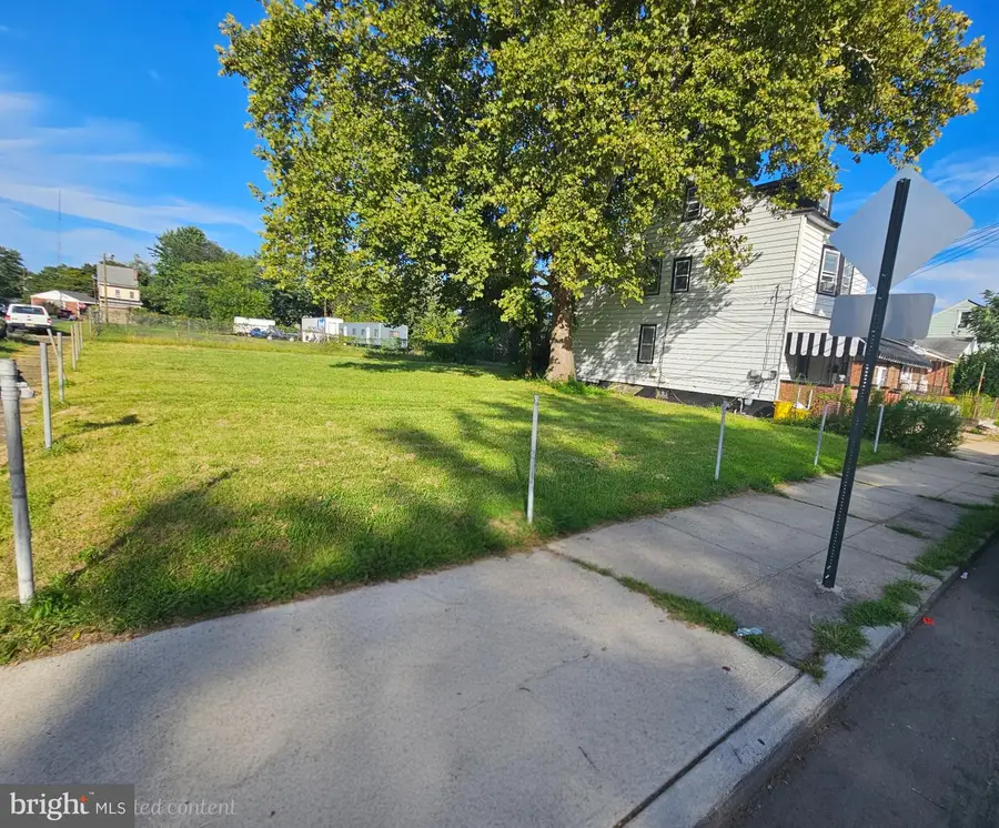 116 Wayne Ave, Trenton, NJ 08618 - #3