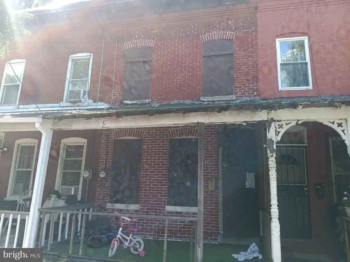 117 S Logan Ave, Trenton, NJ 08609 - #1
