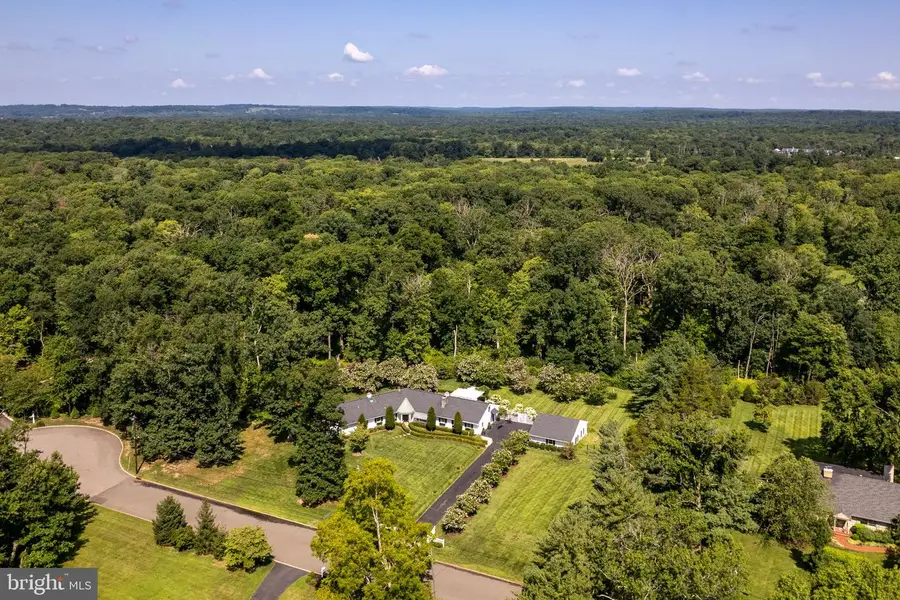 8 Skyfield Dr, Princeton, NJ 08540 - #2