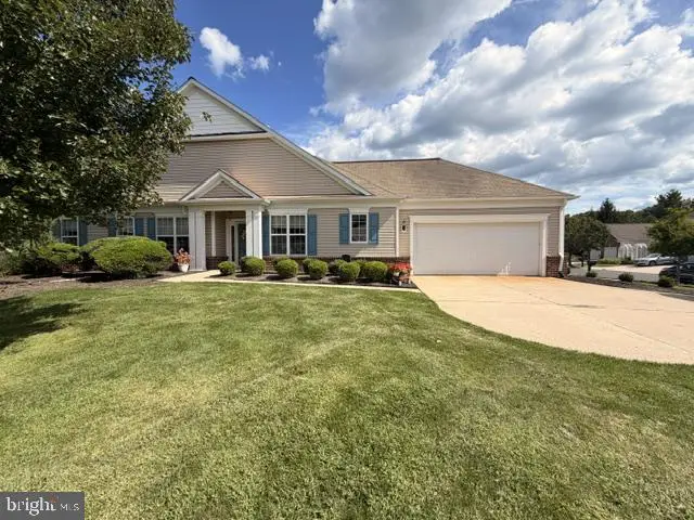 10 Sparrow Dr, Hamilton, NJ 08690 - #1