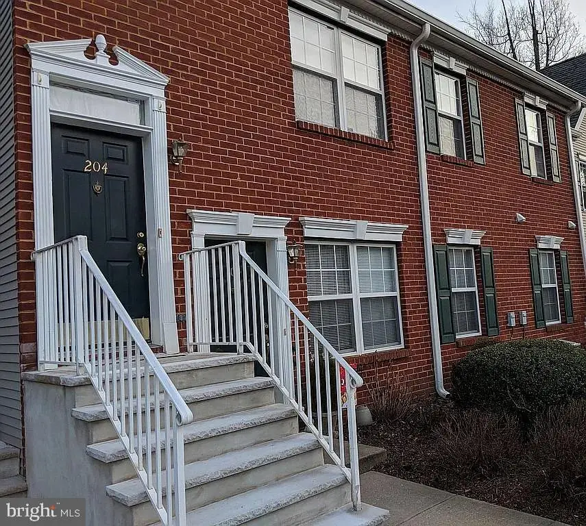 204 Lansdowne Ct, Pennington, NJ 08534 - #1
