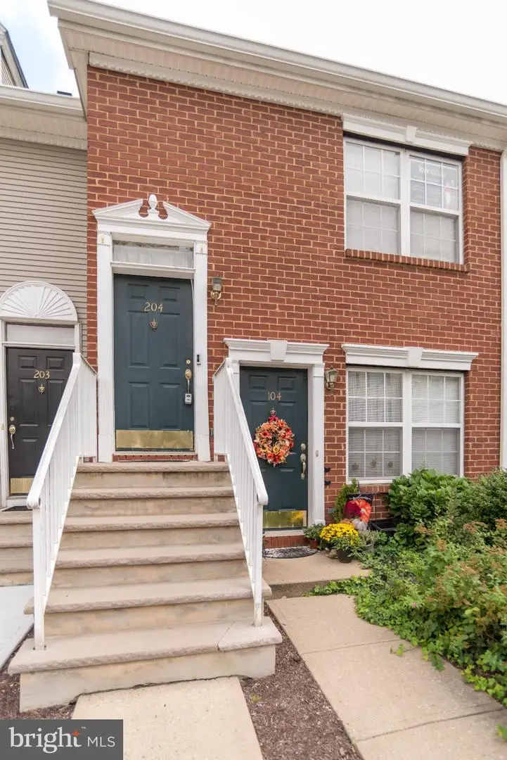 204 Lansdowne Ct, Pennington, NJ 08534 - #2