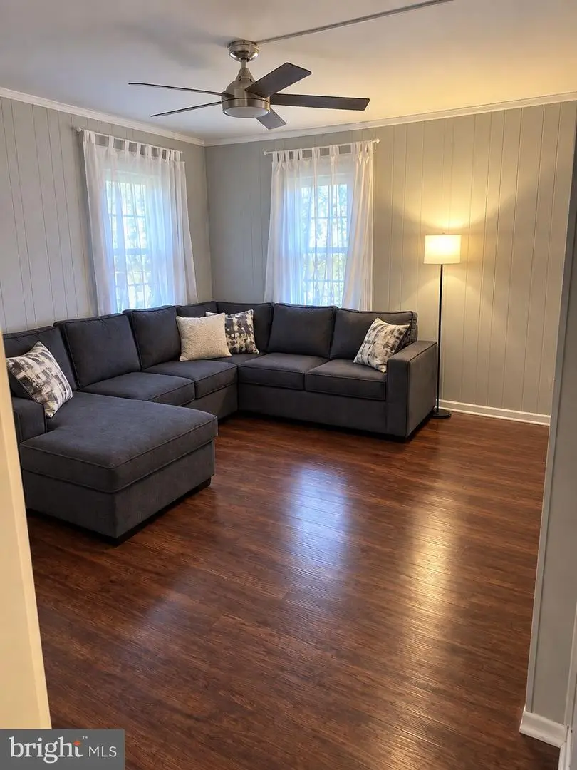 272 Main St, Hamilton, NJ 08620 - #2