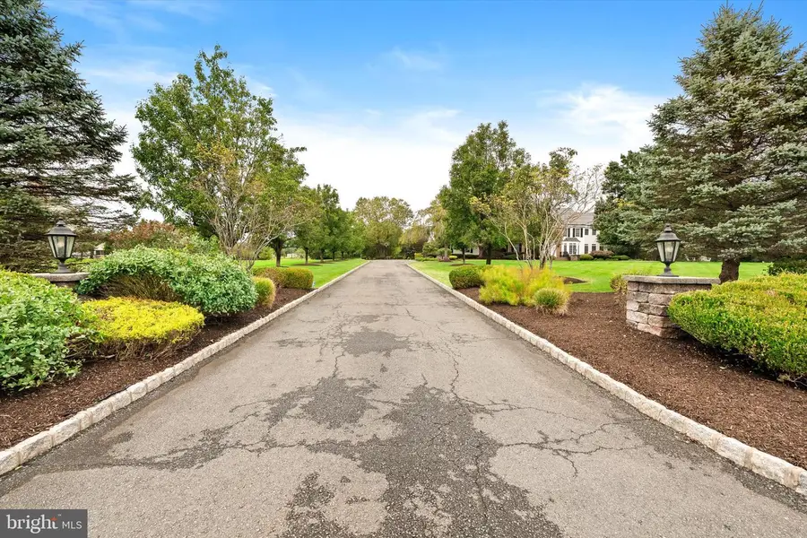 8 Benson Ln, Skillman, NJ 08558 - #3