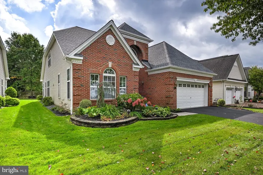 24 Monte Carlo Dr, Hamilton, NJ 08691 - #2