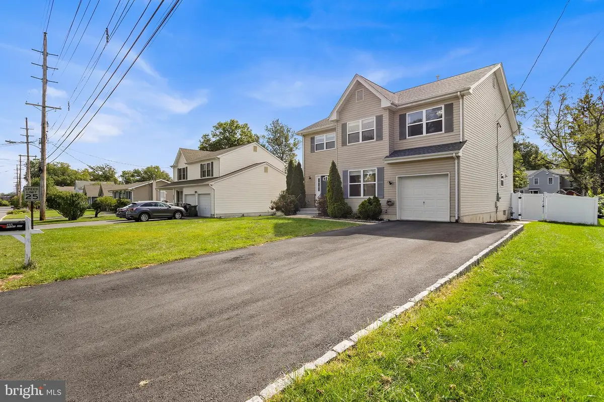 321 Grant Ave, Hightstown, NJ 08520 - #1