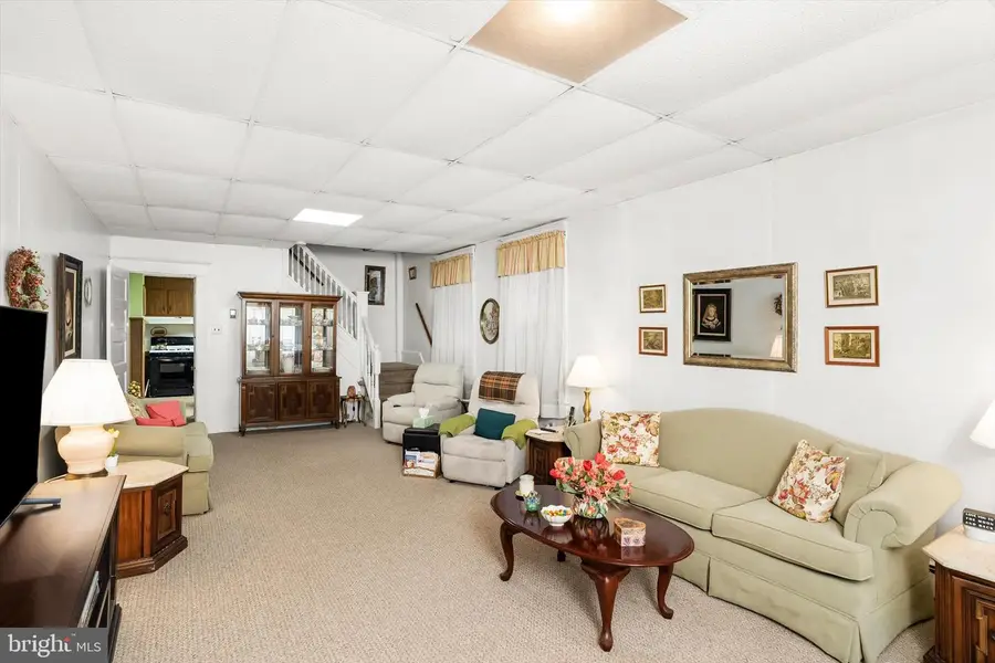 1610 Genesee St, Hamilton, NJ 08610 - #3