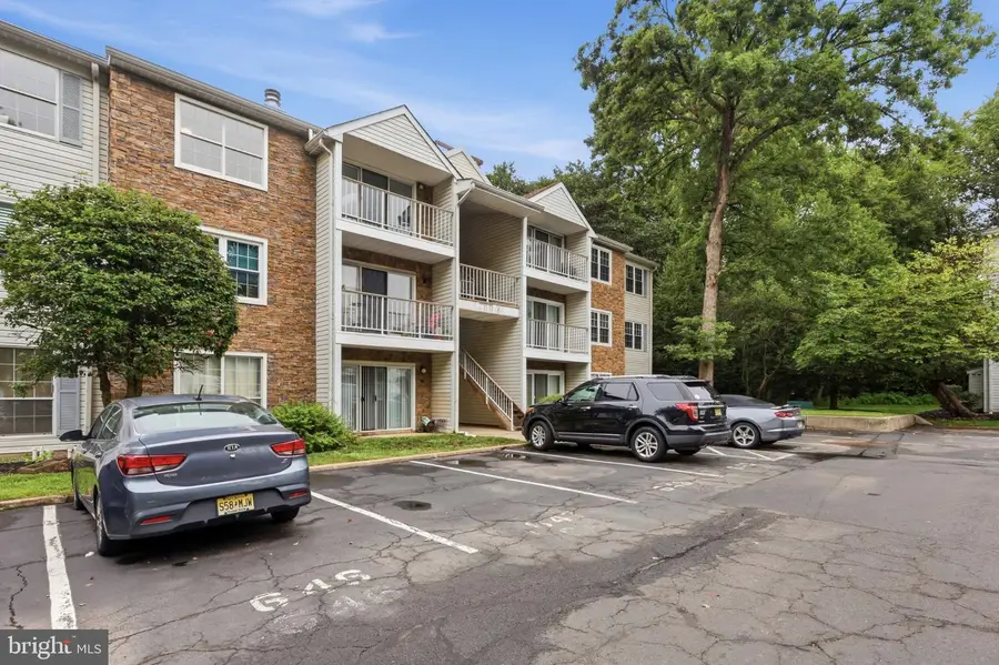 34 Juniper Way, Hamilton, NJ 08619 - #3