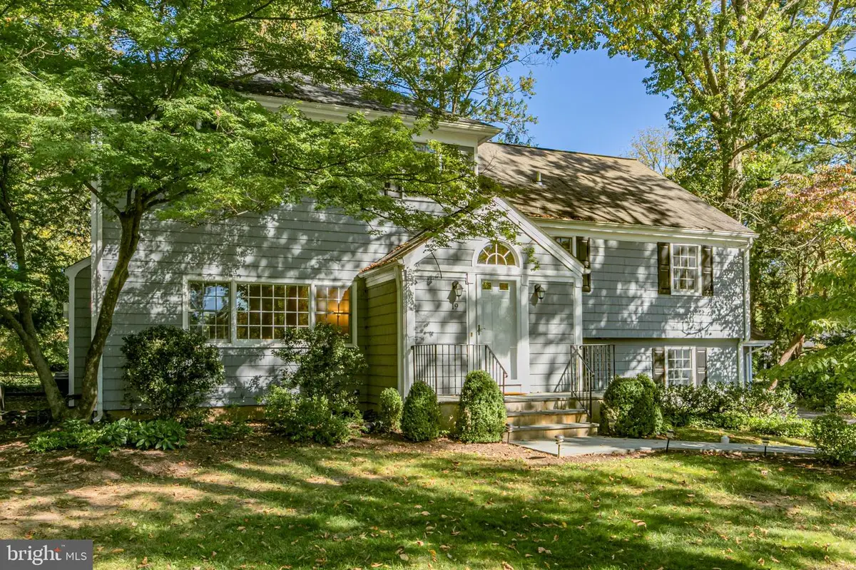 19 Pardoe Rd, Princeton, NJ 08540 - #1
