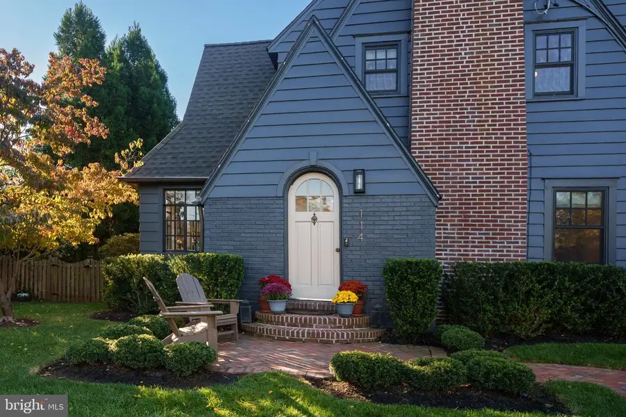 114 King George Rd, Pennington, NJ 08534 - #2
