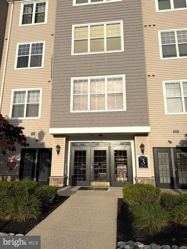 336 Masterson Ct, EWING TWP, NJ 08618