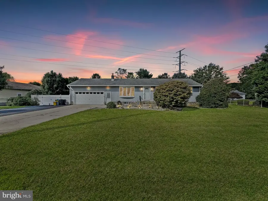 874 Edinburg Rd, Trenton, NJ 08690 - #3