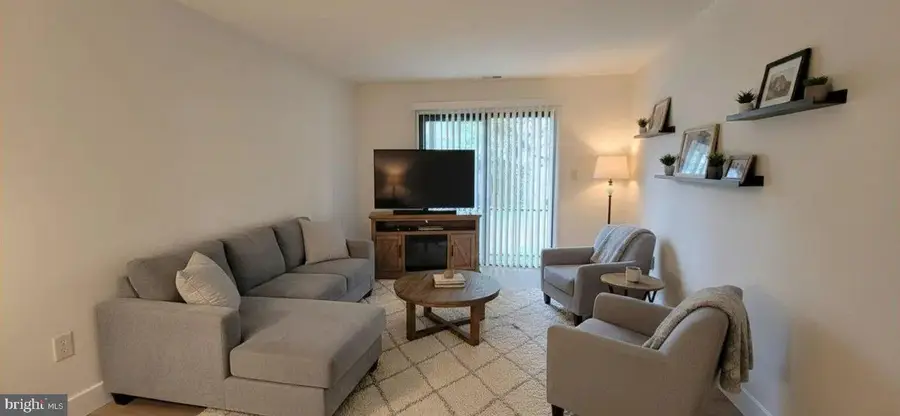 1614 Silver Ct, Hamilton, NJ 08690 - #3