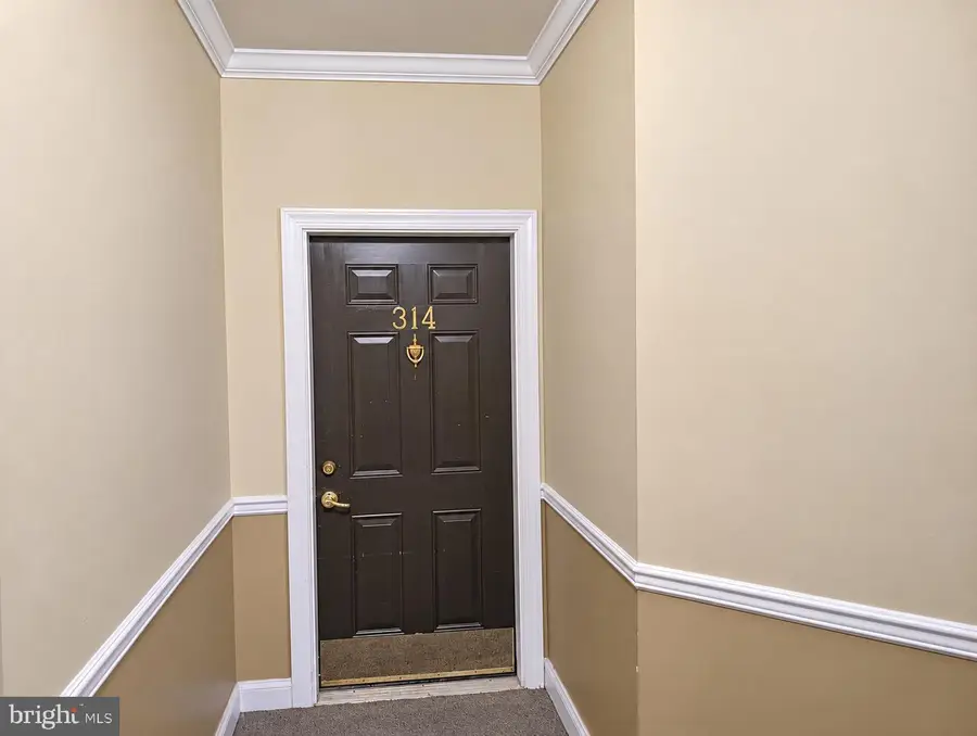 314 Timberlake Dr, Ewing, NJ 08618 - #3