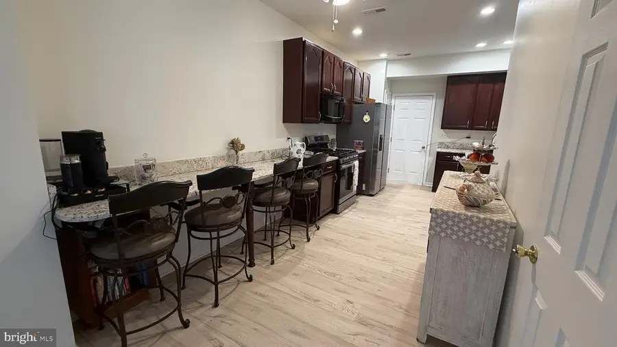 71 Heath Ct, Pennington, NJ 08534 - #3