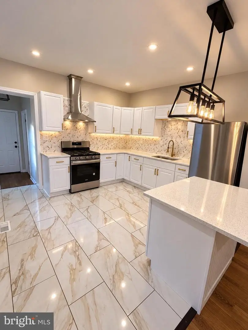 21 N Westfield Ave, Trenton, NJ 08618 - #3