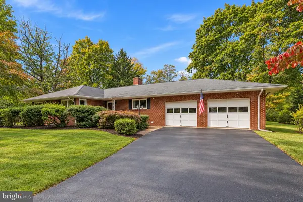 62 Mountain View Rd, EWING TWP, NJ 08628