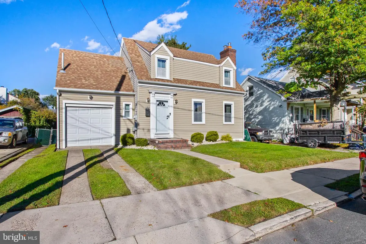 122 Huff Ave, Trenton, NJ 08618 - #1