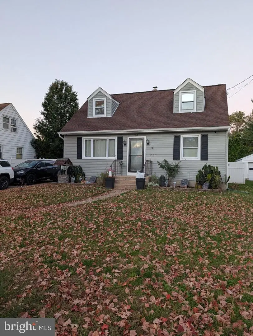 40 Oriole Dr, Ewing, NJ 08628 - #1
