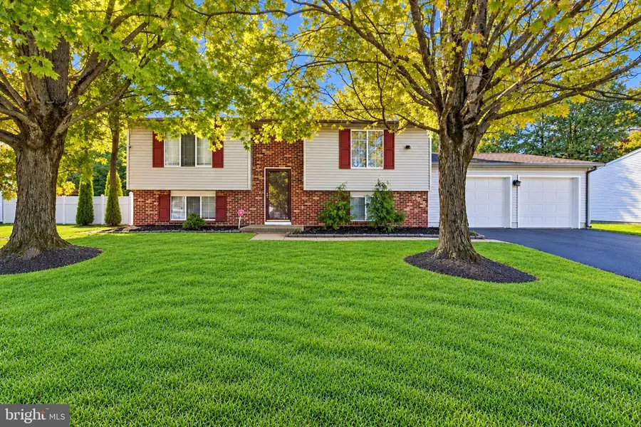 1 Stamy Dr, Ewing, NJ 08618 - #3