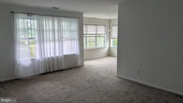 528 Timberlake Dr, EWING, NJ 08618