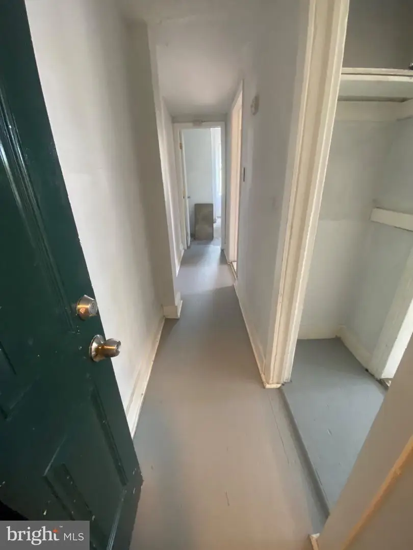 257 Hamilton Ave, Trenton, NJ 08609 - #3
